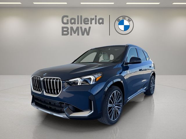 2026 BMW X1 28i's photo