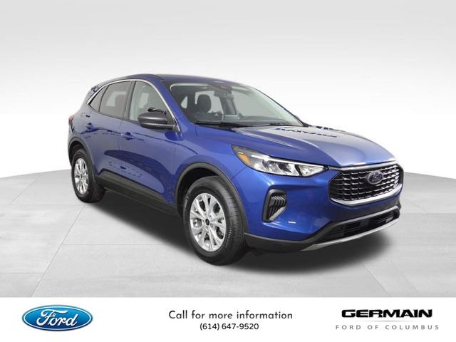 2023 Ford Escape Active photo 3