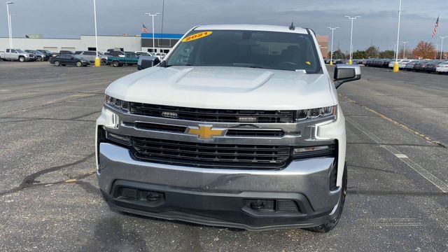 2021 Chevrolet Silverado 1500 LT 3