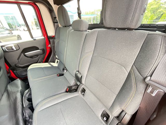 Used 2024 Jeep Gladiator Truck