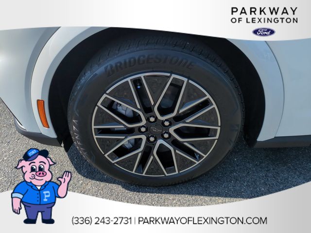 New 2026 White Ford Premium image 10