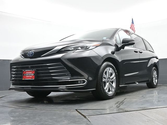 2023 Toyota Sienna Platinum 36