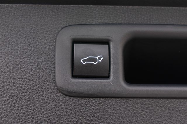 Used 2022 Toyota Highlander SUV