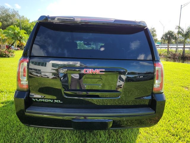 2017 GMC Yukon XL SLE 13