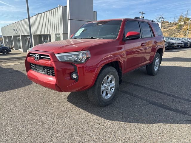 2024 Toyota 4Runner SR5 4WD