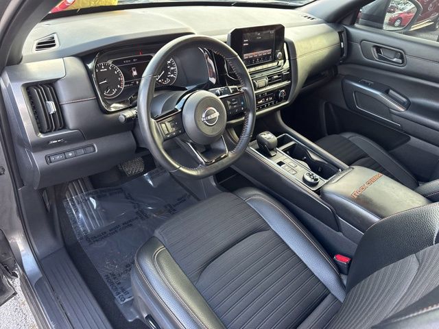 Used 2023 Nissan Pathfinder SUV