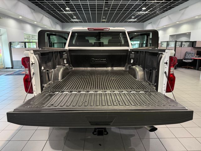 2025 Chevrolet Silverado 2500HD LT White at Bob King Buick GMC