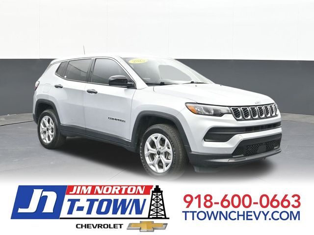 Silver Zynith Metallic Clearcoat 2025 Jeep Compass SUV / Crossover Four-Wheel Drive 8-Speed Automatic