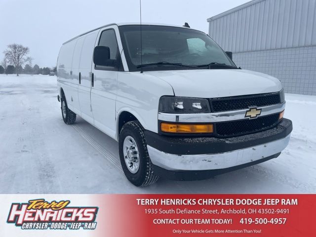 2023 Chevrolet Express Cargo 3500 Extended RWD