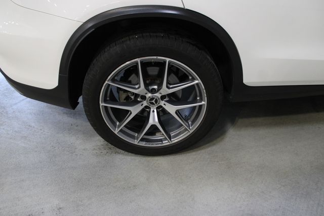 Used 2020 White Mercedes-Benz GLC 300 image 36