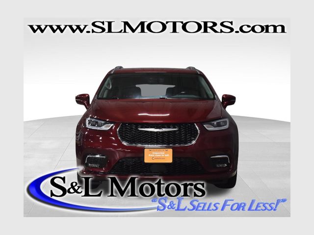 Velvet Red Pearlcoat 2021 Chrysler Pacifica Minivan Front-Wheel Drive 9-Speed Automatic