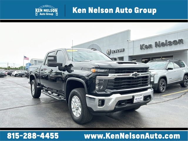2024 Chevrolet Silverado 3500HD LT Crew Cab RWD