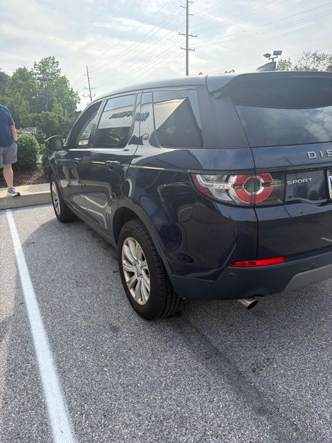 2017 Land Rover Discovery Sport SE - 4