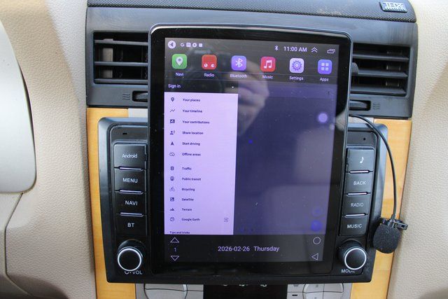 Used 2008 Black Lincoln Base image 27