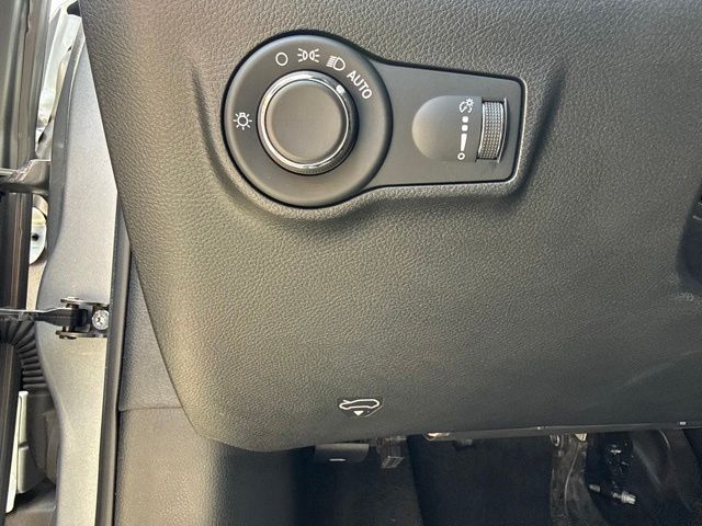 2024 Jeep Compass Sport:46906A