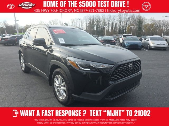 2024 Toyota Corolla Cross LE FWD