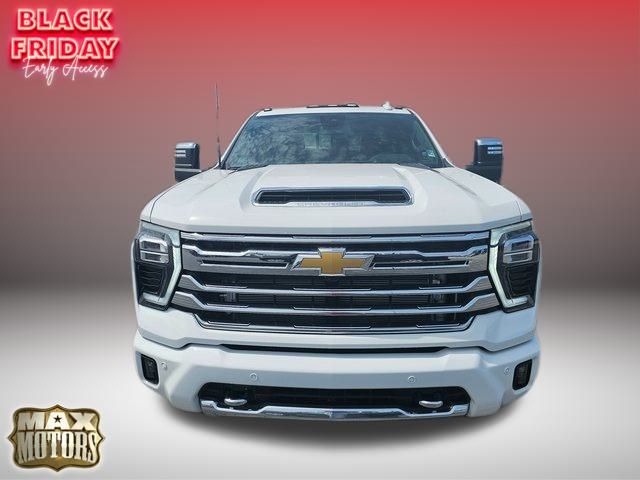 2024 Chevrolet Silverado 3500HD High Country 2