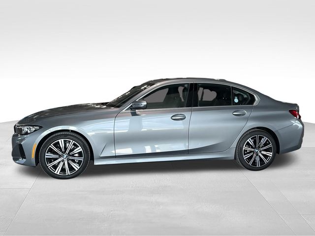 2025 BMW 3 Series 330i - Photo 8