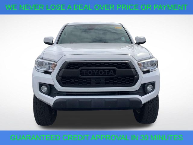 2019 Toyota Tacoma SR5 3