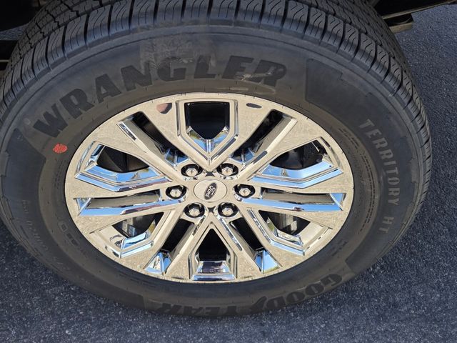 New 2026 Ford F-150 SuperCrew 5.5' Box XLT