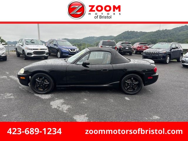  1999 Mazda MX-5 Miata Base   
