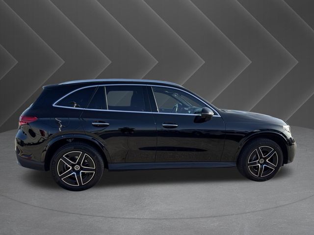 2025 Mercedes-Benz GLC GLC 300 - 3