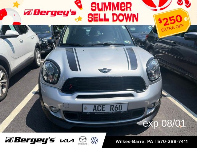 Crystal Silver Metallic 2013 MINI Countryman SUV / Crossover Front-Wheel Drive 6-Speed Automatic