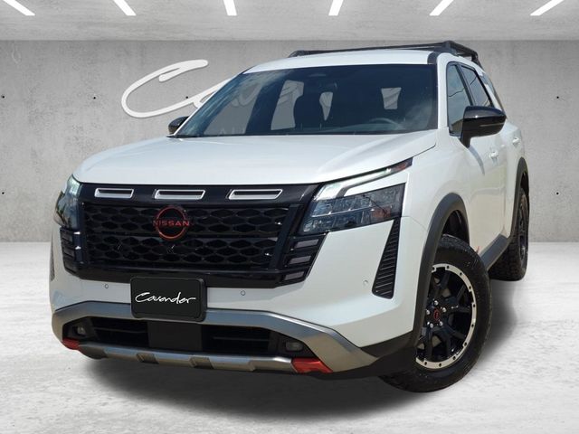 Everest White Pearl Tricoat 2026 Nissan Pathfinder SUV / Crossover All-Wheel Drive 9-Speed Automatic