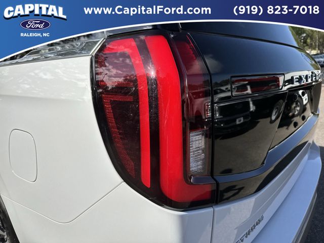 Certified Used 2025 Oxford White Ford Platinum image 15