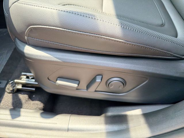 New 2027  Hyundai SEL image 16