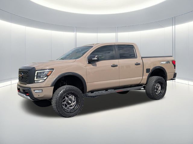 2021 Nissan Titan