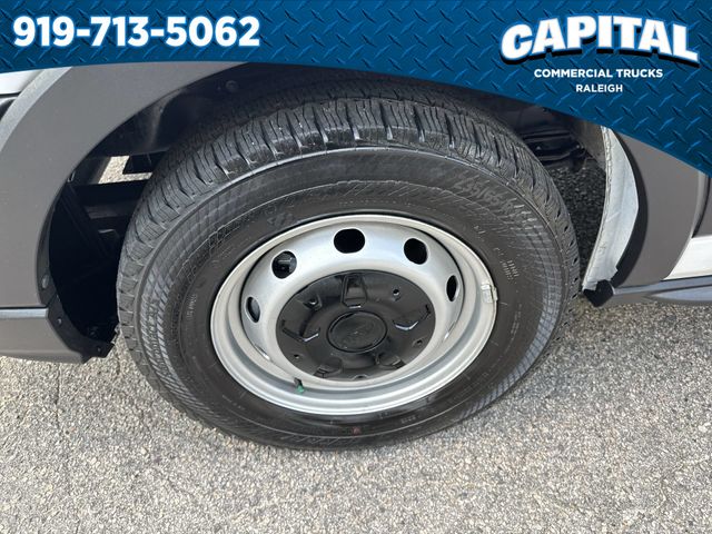 Used 2024 White Ford XL image 15