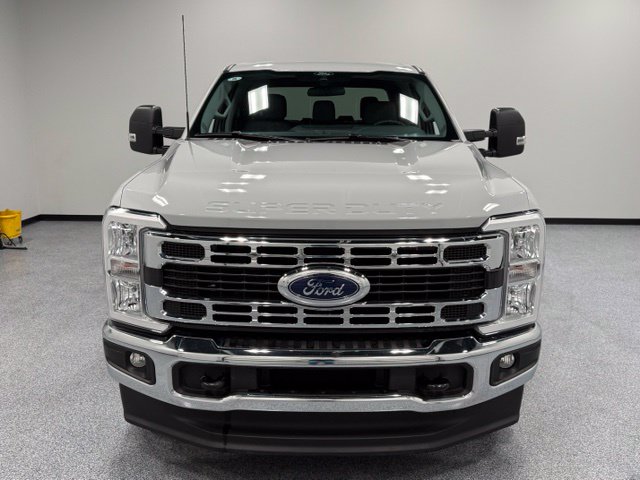Used 2026 White Ford XLT image 3