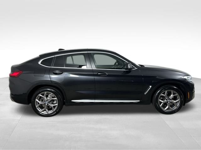 2022 BMW X4 xDrive30i 4