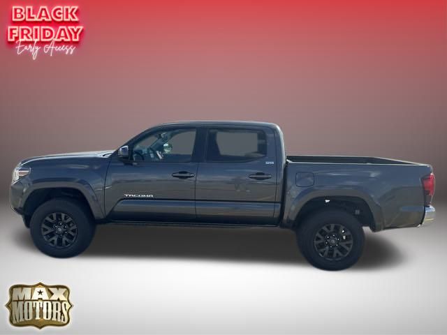 Used 2022 Toyota Tacoma TRD Off-Road with VIN 3TMCZ5AN4NM475052 for sale in Kansas City