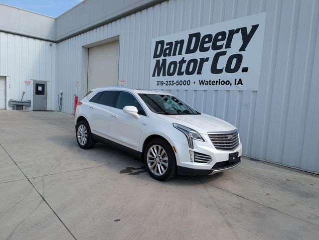  2017 Cadillac XT5 Platinum AWD   