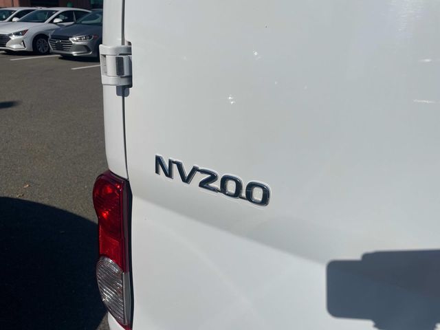 2021 Nissan NV200 SV 5