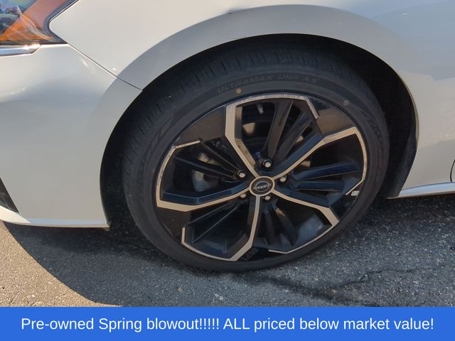 Used 2024 Glacier White Nissan 2.5 SR image 7