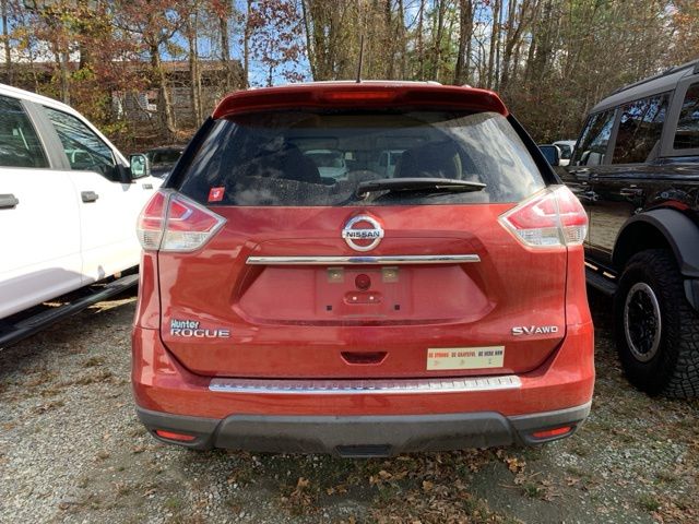 2016 Nissan Rogue SV 3