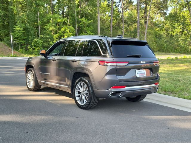 Used 2025 Gray Jeep Summit image 11
