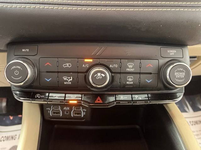 2022 DB Black Crystal Clearcoat Dodge Durango SXT RWD SUV