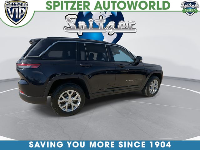 Certified Used 2024 Black Jeep Limited image 9