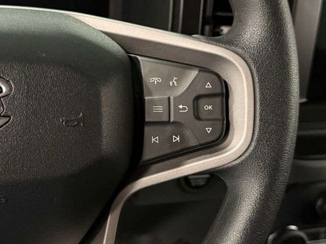 Used 2022 Green Ford Base image 13