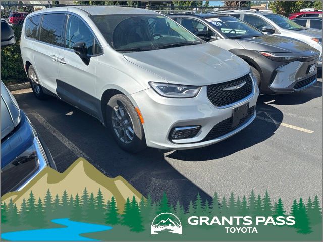 2024 Chrysler Pacifica Touring L FWD