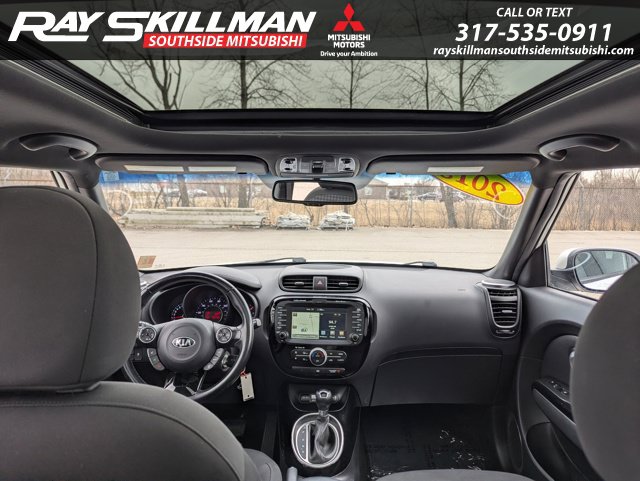 Used 2015 White Kia Exclaim image 15