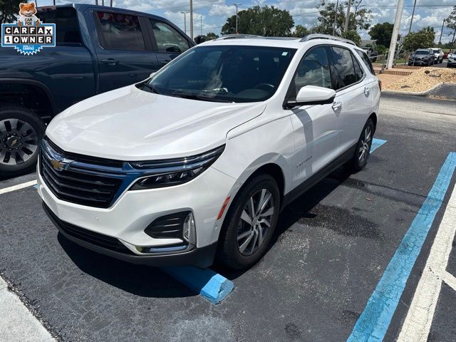 White (Iridescent Pearl Tricoat) 2024 Chevrolet Equinox SUV / Crossover Front-Wheel Drive 6-Speed Automatic Overdrive
