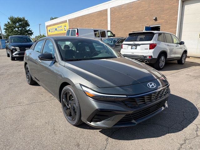 New 2026 Gray Hyundai SEL Sport image 11