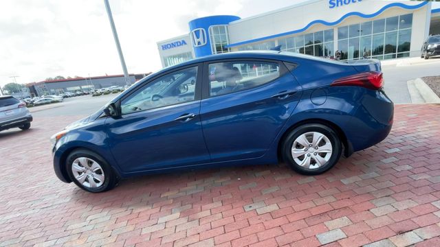 Used 2016 Hyundai Elantra Sedan