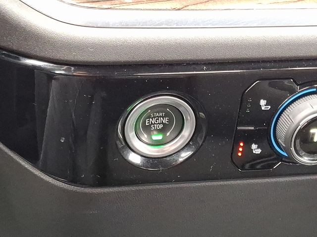 used 2022 Chevrolet Silverado 1500 car, priced at $33,550