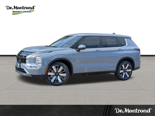 2026 Mitsubishi Outlander SE - 0